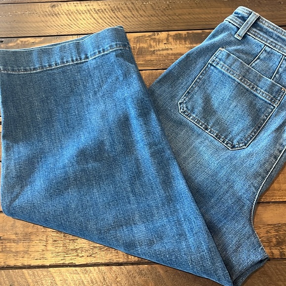 Talbots high rise wide leg crop Jean size 10 - Picture 4 of 9